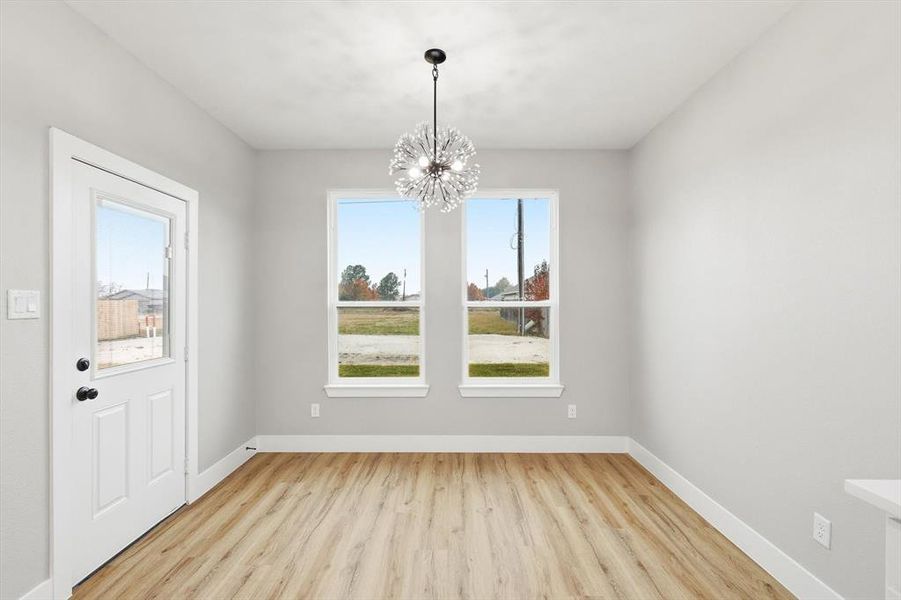 Spacious, unfurnished interior of a new home in , Gun Barrel City (Image 7).