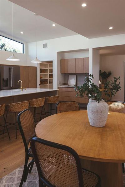 Furnished interior view inside a new home in , Dallas (Image 31). Furnished interior view inside a new home in , Dallas (Image 31).