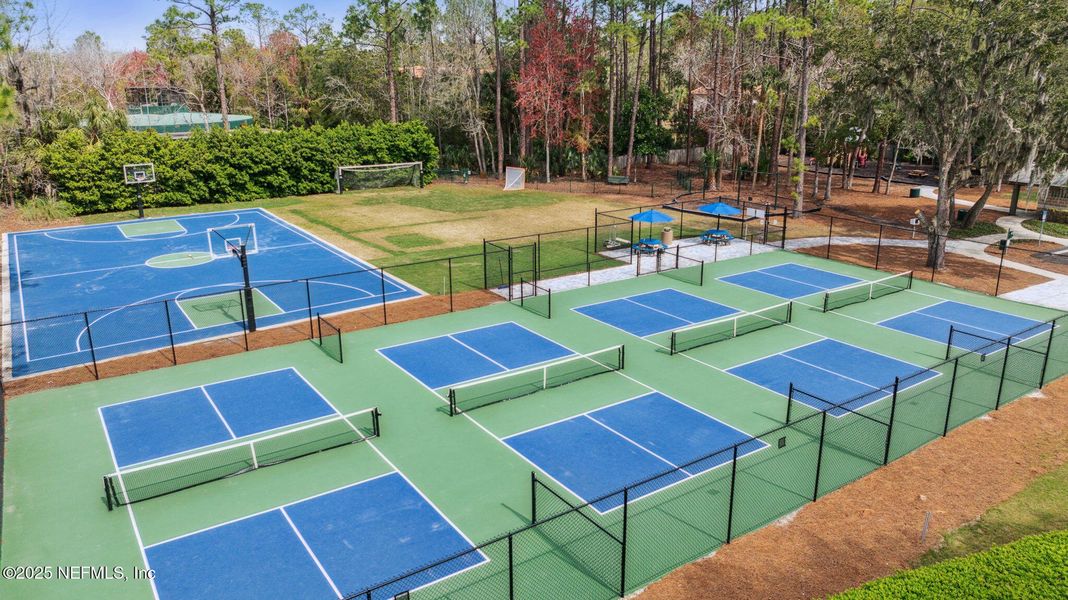 Community amenities in , Ponte Vedra Beach (Image 11).