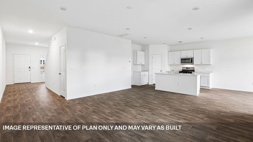 Spacious, unfurnished interior of a new home in Wayside, Uhland (Image 15).