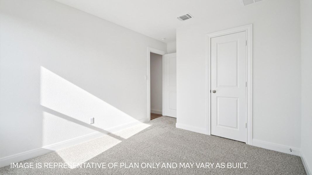 Representative unfurnished interior of a home built from the The Hudson by D.R. Horton in Railhead, Cedar Creek (Image 21).