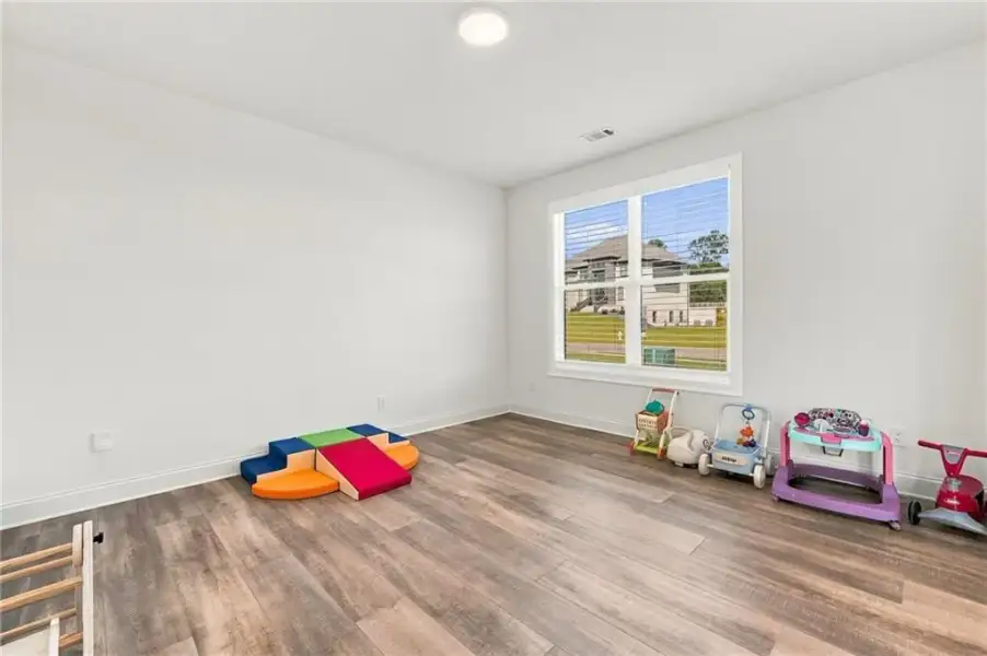 Spacious, unfurnished interior of a new home in , Conyers (Image 27).