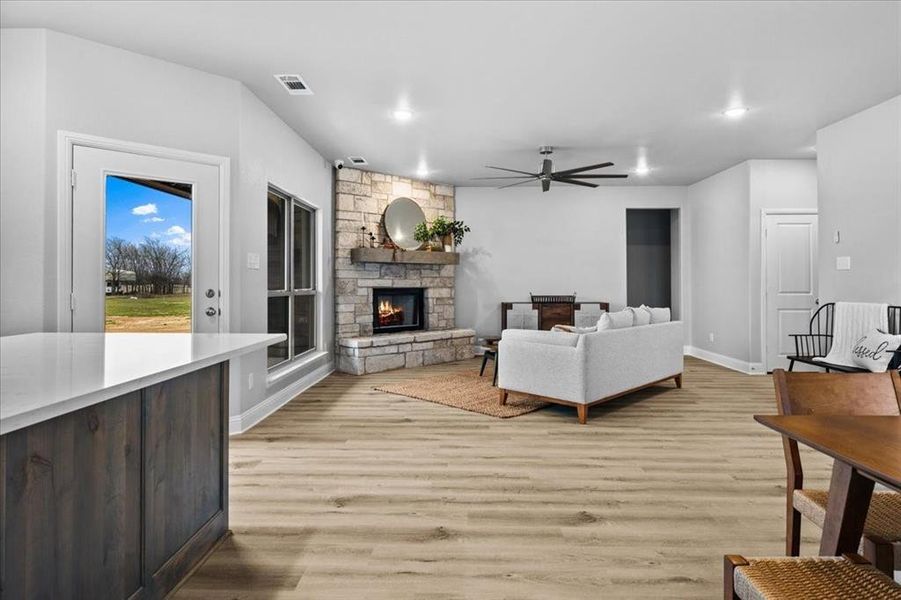 32-100 Old Town Rd-32 32-100 Old Town Rd-32