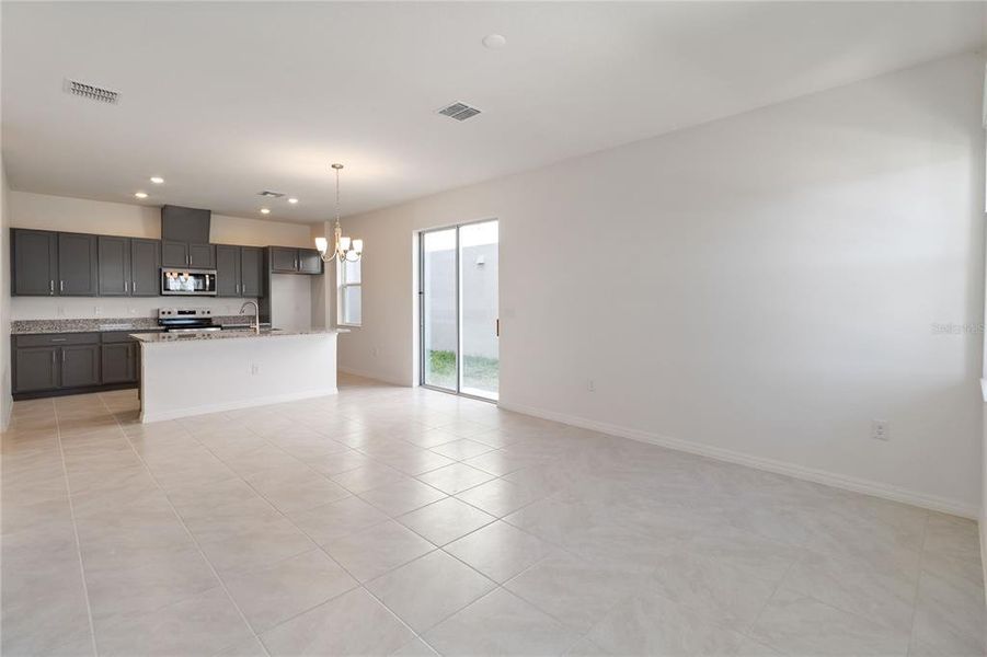 Spacious, unfurnished interior of a new home in Bellaviva III at Westside, Davenport (Image 9). Spacious, unfurnished interior of a new home in Bellaviva III at Westside, Davenport (Image 9).