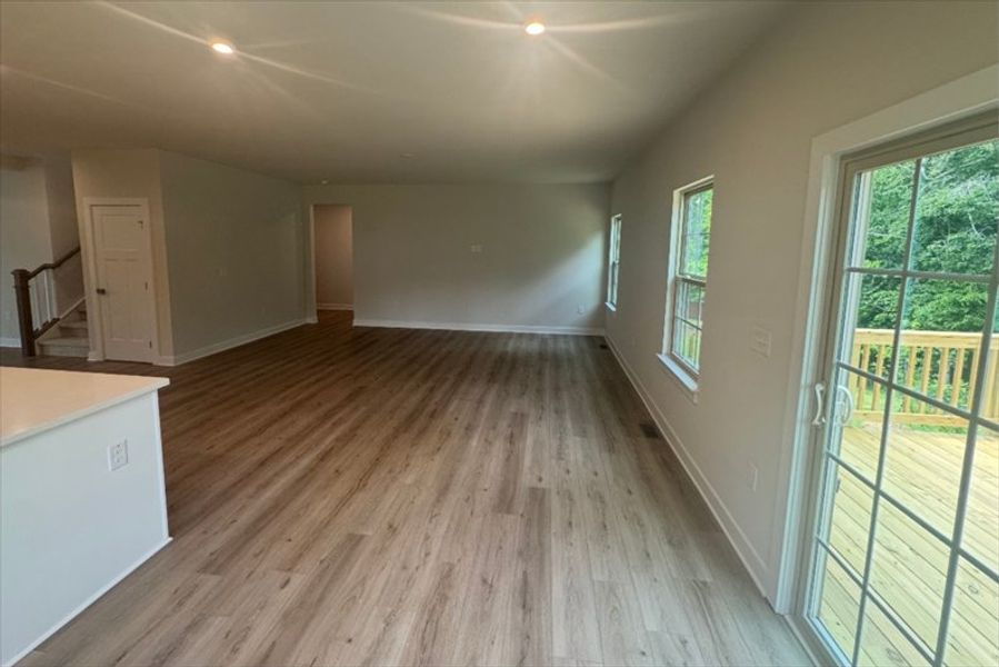 Spacious, unfurnished interior of a new home in Southern Hills, McDonough (Image 9).