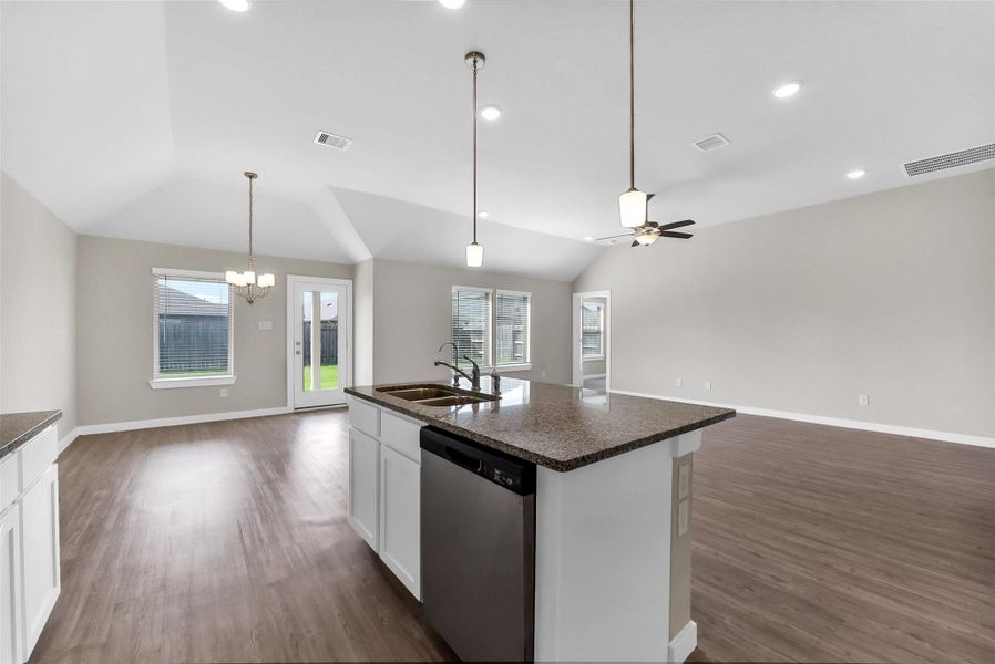 Furnished interior view inside a new home in Southwinds, Baytown (Image 9).