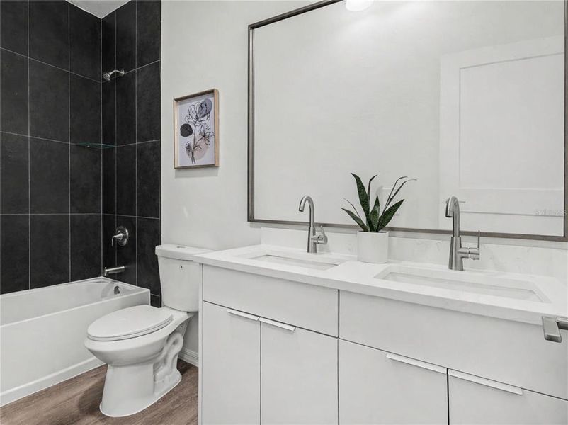 Furnished interior view inside a new home in , Cape Coral (Image 27).