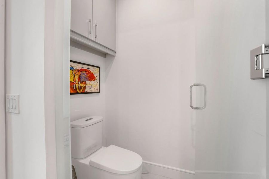 Furnished interior view inside a new home in The Dillon Buckhead, Atlanta (Image 44). Furnished interior view inside a new home in The Dillon Buckhead, Atlanta (Image 44).