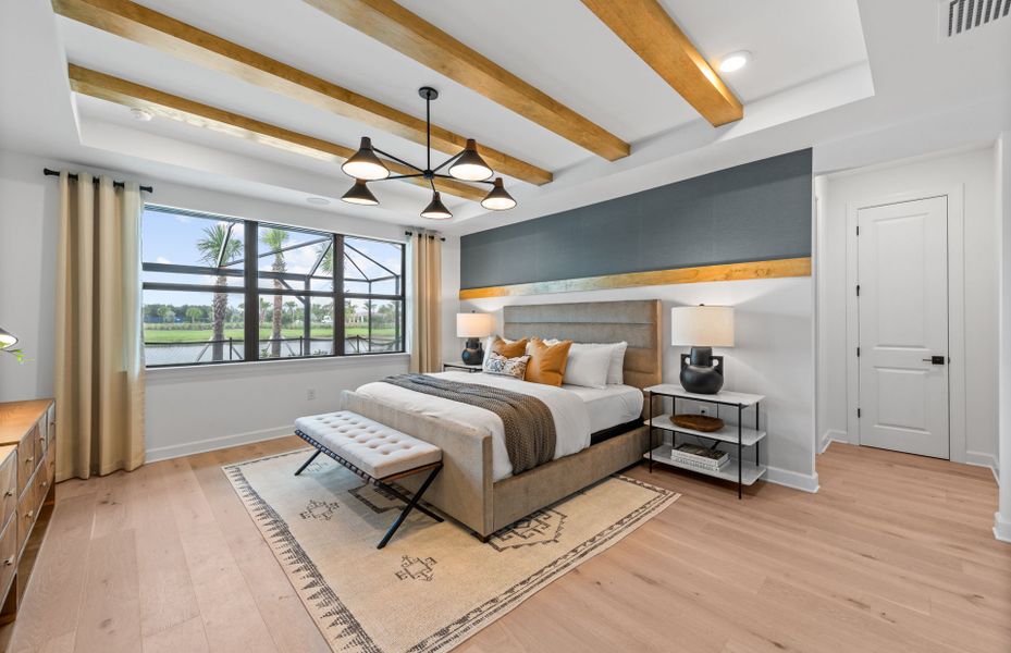 Spacious owner's suite with natural light Spacious owner's suite with natural light