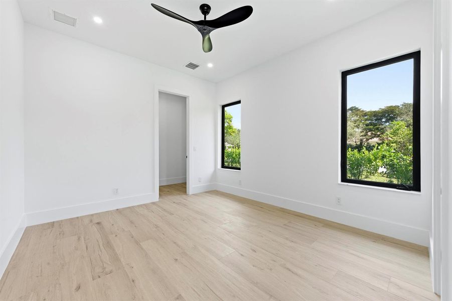 GYM OPTIONAL 5TH BEDROOM GYM OPTIONAL 5TH BEDROOM