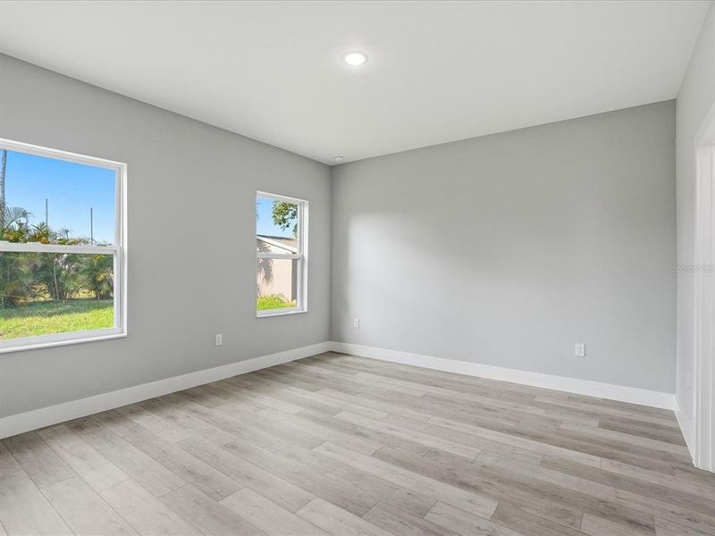 Spacious, unfurnished interior of a new home in , Punta Gorda (Image 29). Spacious, unfurnished interior of a new home in , Punta Gorda (Image 29).