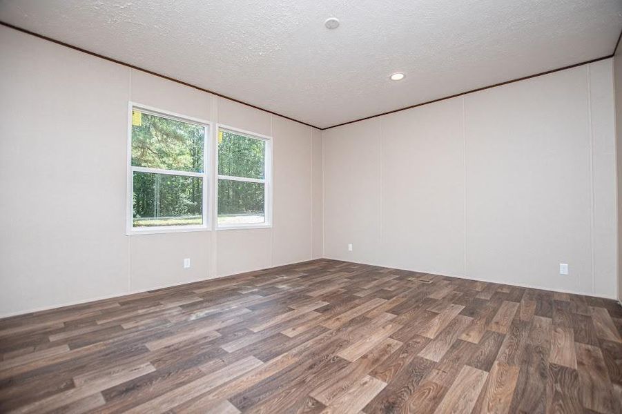 Spacious, unfurnished interior of a new home in , Carrollton (Image 42).