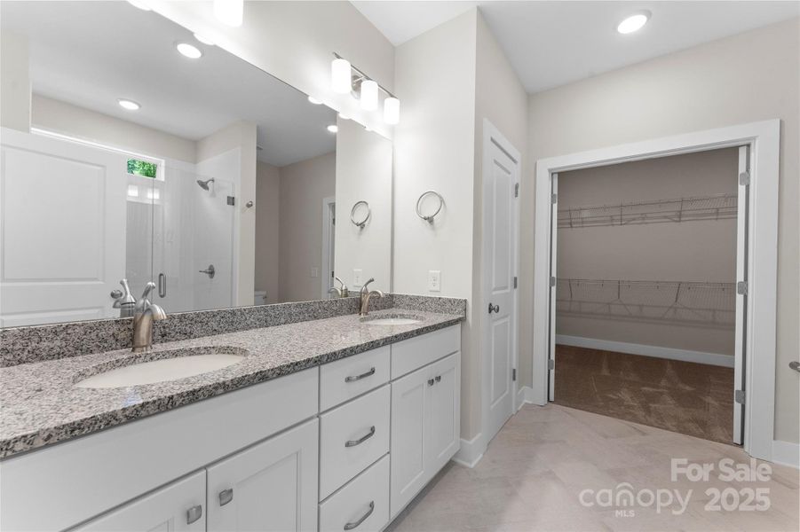 Furnished interior view inside a new home in , Gastonia (Image 7).