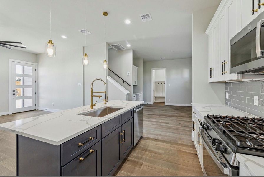 Furnished interior view inside a new home in , Houston (Image 7).