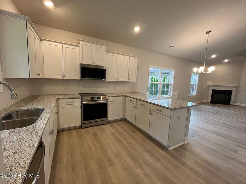 Furnished interior view inside a new home in Palmetto Creek, Bolivia (Image 3).