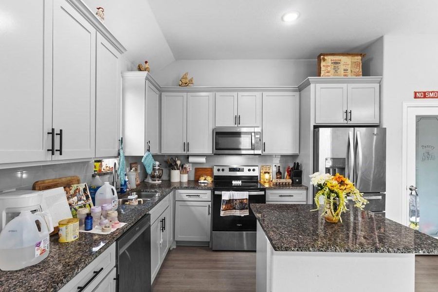 Furnished interior view inside a new home in , Mabank (Image 9).