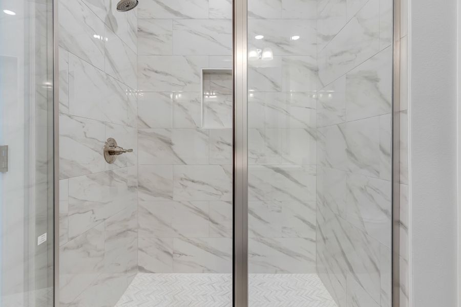 Close-up of interior finishes inside a home in Oak Hollow, Crestview (Image 17).