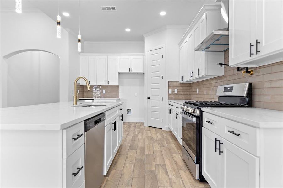 Furnished interior view inside a new home in , Corsicana (Image 8). Furnished interior view inside a new home in , Corsicana (Image 8).