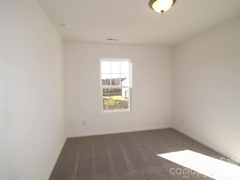 Secondary bedroom