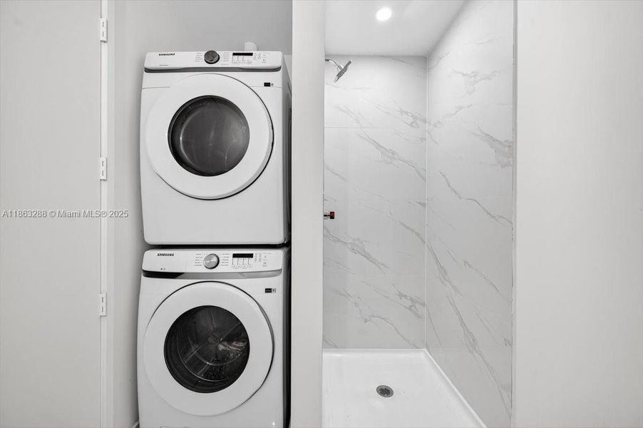 Image 28 of a home in .