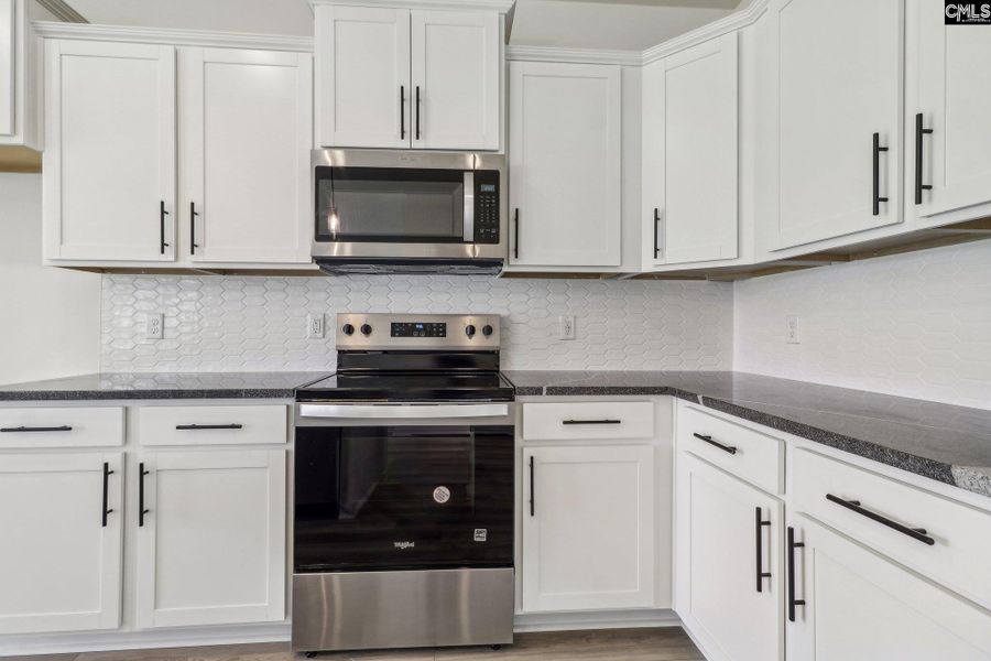 Close-up of interior finishes inside a home in Raglins Creek, Lugoff (Image 9).