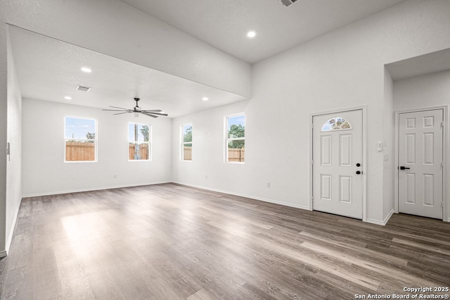 Spacious, unfurnished interior of a new home in , Von Ormy (Image 17). Spacious, unfurnished interior of a new home in , Von Ormy (Image 17).