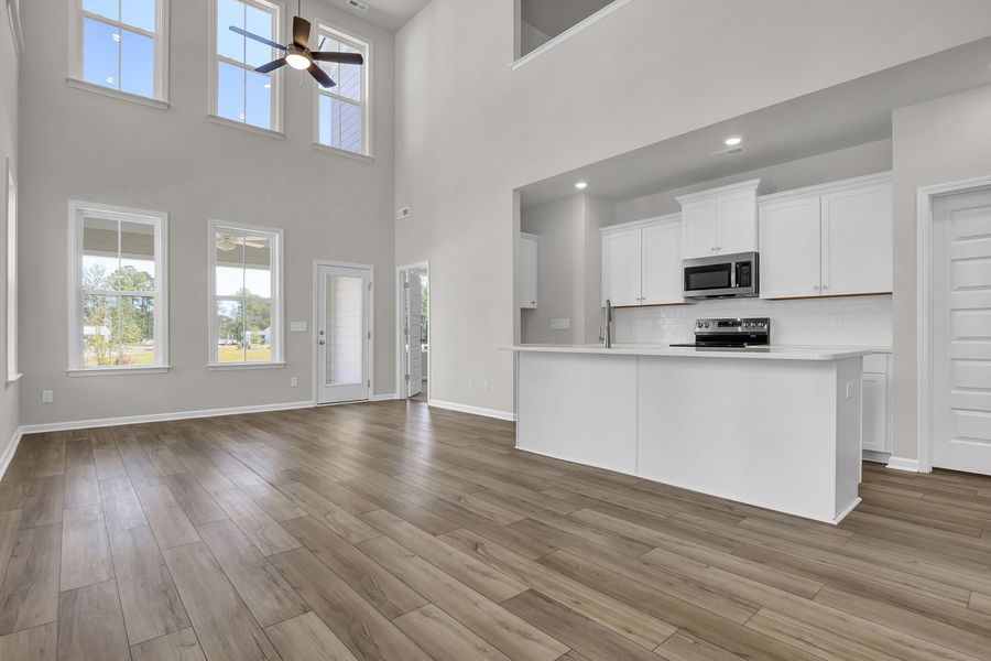 Spacious, unfurnished interior of a new home in Grand Park, Leland (Image 11).