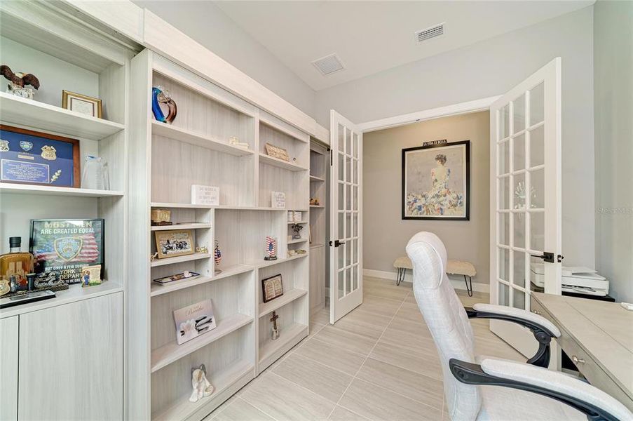 Furnished interior view inside a new home in , Nokomis (Image 49).