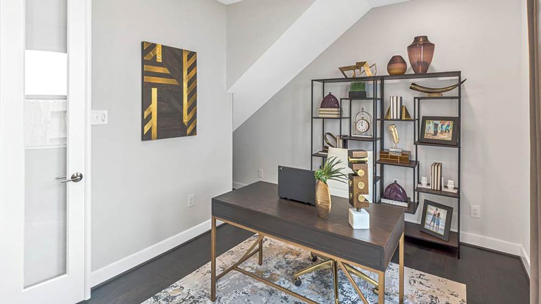 Representative furnished interior of a home built from the Camelia by Taylor Morrison in Trillium 50s, Richmond (Image 10).