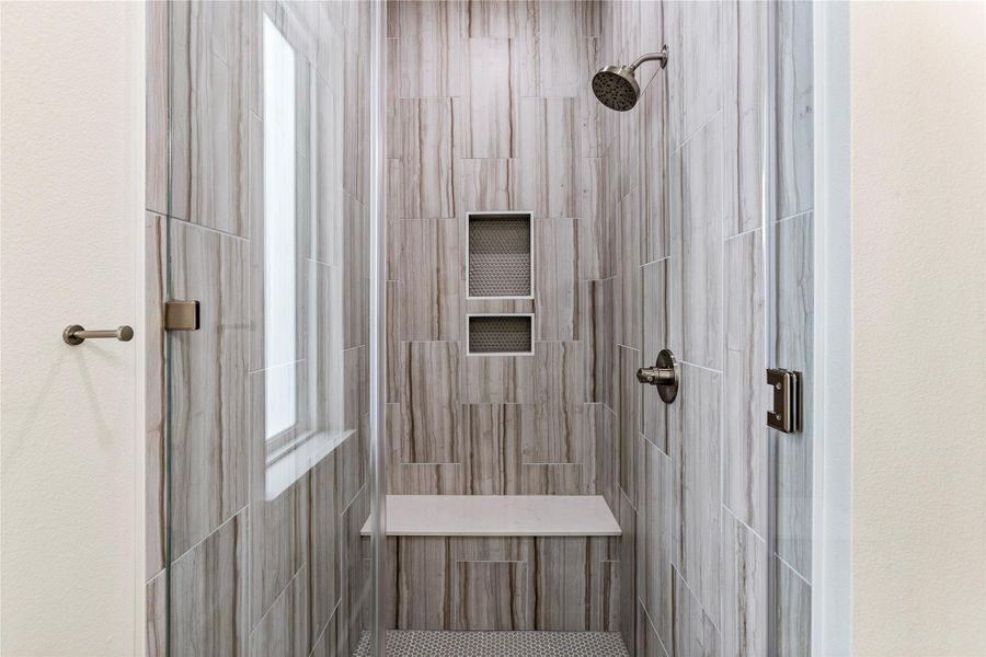 Furnished interior view inside a new home in , Bolivar Peninsula (Image 36).