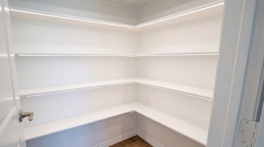 Spacious, unfurnished interior of a new home in Lakewood Trails, Forney (Image 11).