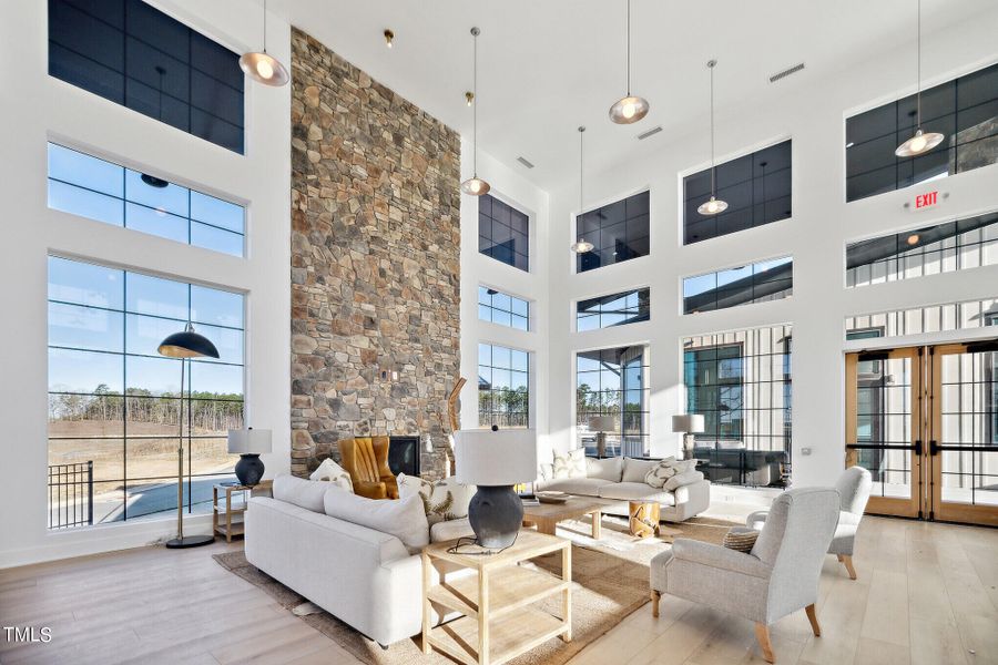 SR clubhouse lounge II