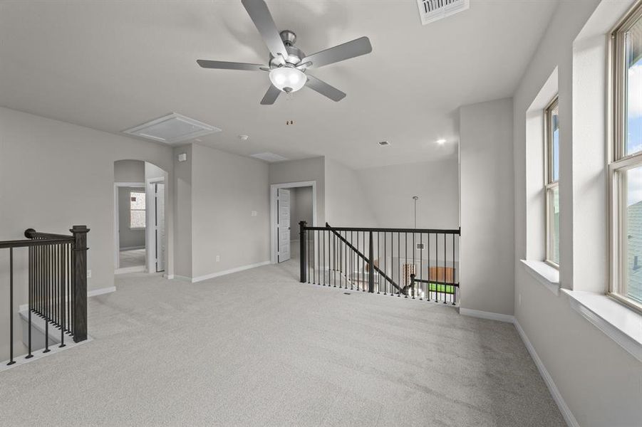 Spacious, unfurnished interior of a new home in Highwoods, Fort Worth (Image 17). Spacious, unfurnished interior of a new home in Highwoods, Fort Worth (Image 17).