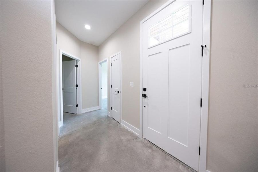 Spacious, unfurnished interior of a new home in , Eagle Lake (Image 35). Spacious, unfurnished interior of a new home in , Eagle Lake (Image 35).