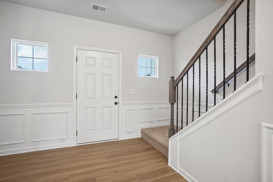 Spacious, unfurnished interior of a new home in North Haven, Rome (Image 14).