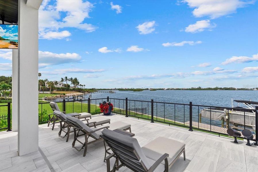 Image 44 of a home in .