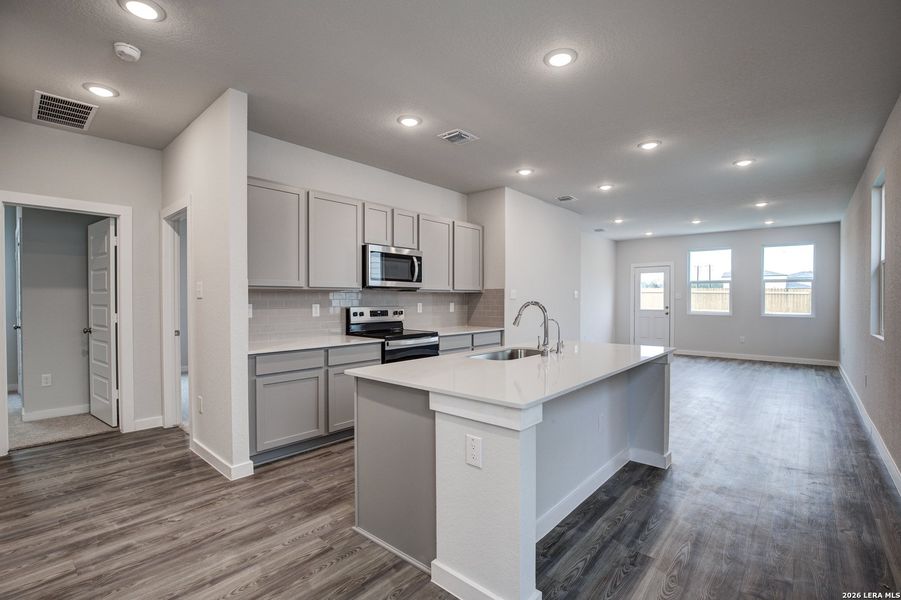 Furnished interior view inside a new home in Park Place, New Braunfels (Image 7).