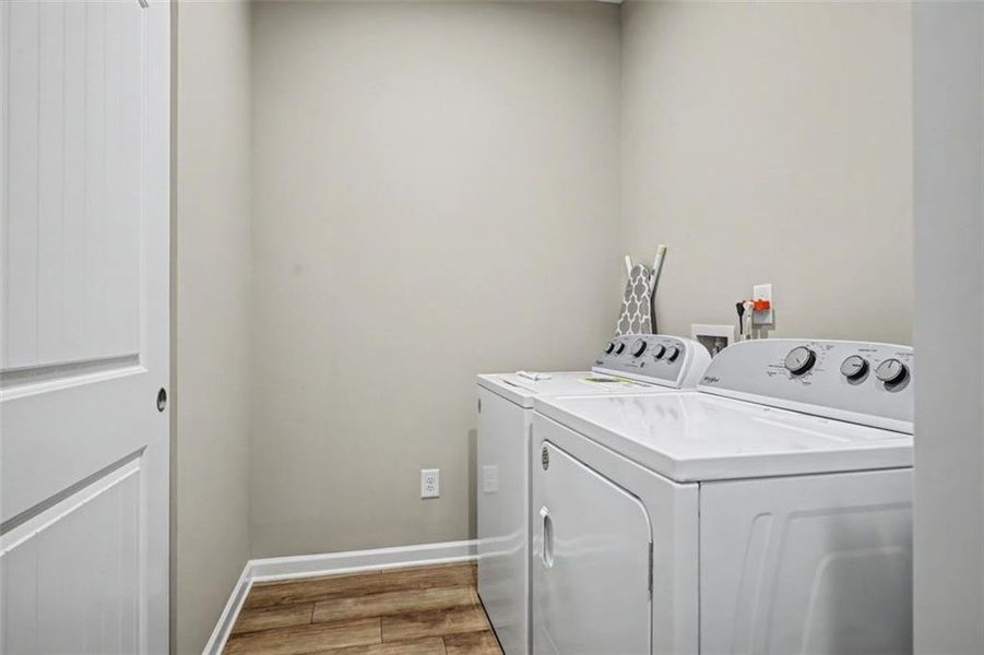 Close-up of interior finishes inside a home in Laurel Farms, Dallas (Image 20).