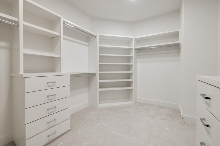 ASK ABOUT CUSTOMIZATION OPTIONS DURING CONSTRUCTION ONLY *MAZZARINO MODEL HOME * PHOTOS MAY SHOW A SIMILAR FLOOR PLAN AND/OR UPGRADED/ALTERNATIVE FINISHES * Please use these photos as a guide *THIS IS AN ACTIVE CONSTRUCTION SITE, BUYERS MUST REQUEST APPOINTMENT TO BE ON PREMISE AT ALL TIMES.