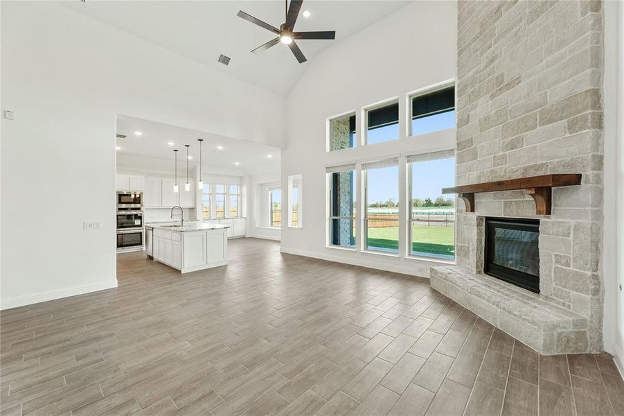 Spacious, unfurnished interior of a new home in Glenbrook, Red Oak (Image 29).