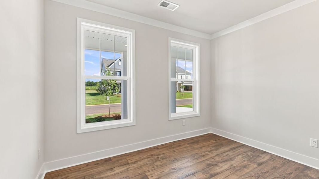 Spacious, unfurnished interior of a new home in Williams Ridge, Woodruff (Image 19).