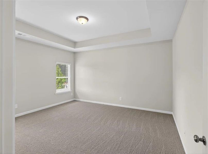 Spacious, unfurnished interior of a new home in Creekwood, Powder Springs (Image 12).