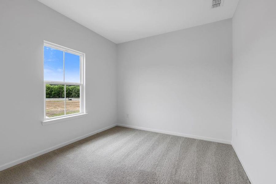 Spacious, unfurnished interior of a new home in Three Rivers, Rome (Image 24).