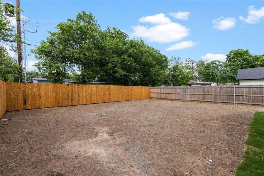 Exterior details and patio area of a home in , Fort Worth (Image 4).