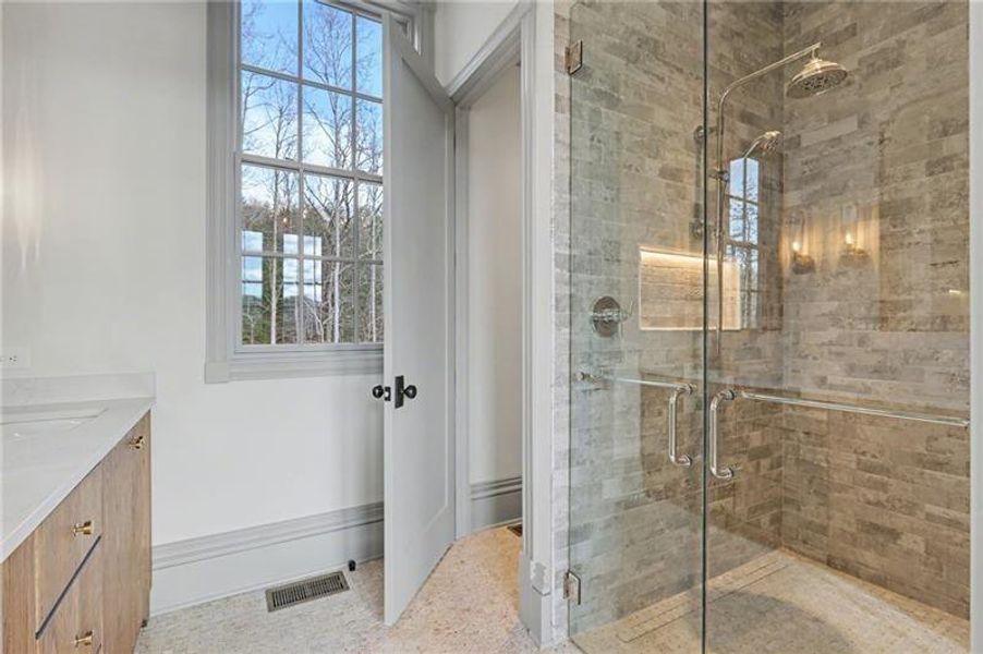 Image 55 of a home in .