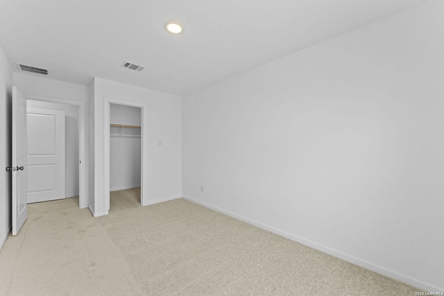 Spacious, unfurnished interior of a new home in Waterwheel, San Antonio (Image 21).