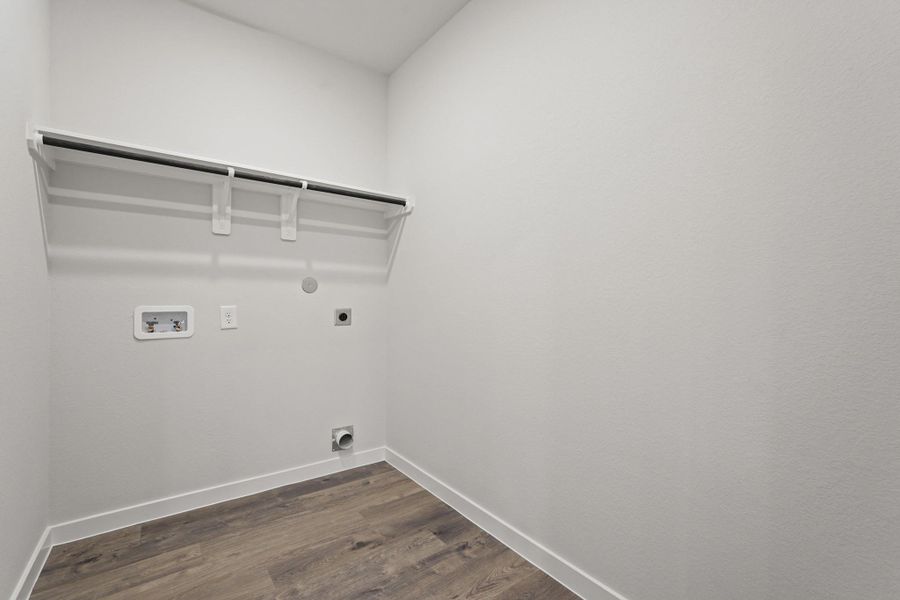 Spacious, unfurnished interior of a new home in Lakes at Black Oak, Magnolia (Image 20). Spacious, unfurnished interior of a new home in Lakes at Black Oak, Magnolia (Image 20).