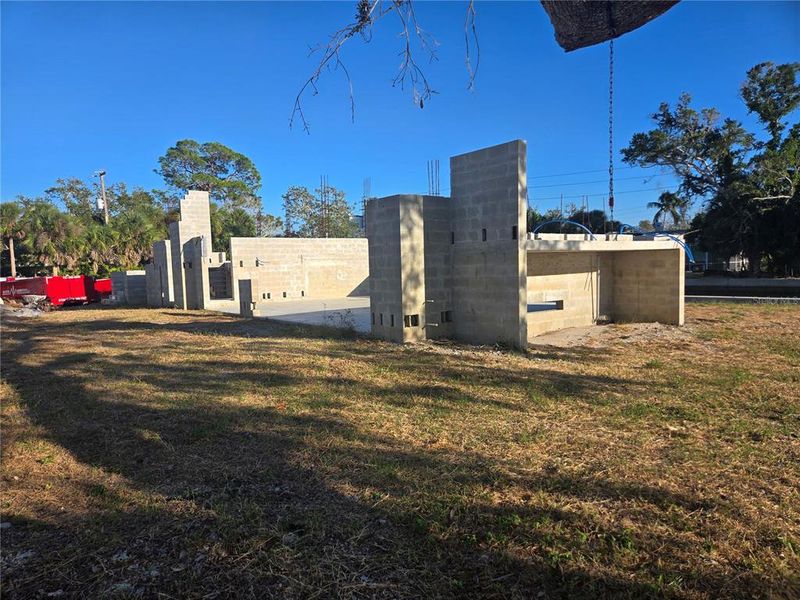 Image 13 of a home in .