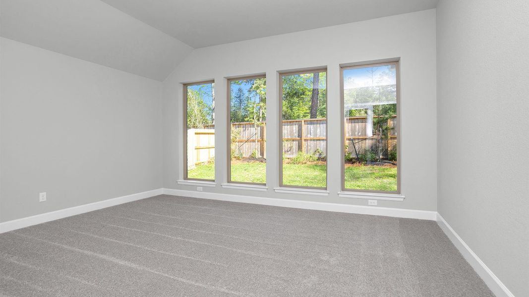 Spacious, unfurnished interior of a new home in The Woodlands Hills 75', Willis (Image 10).