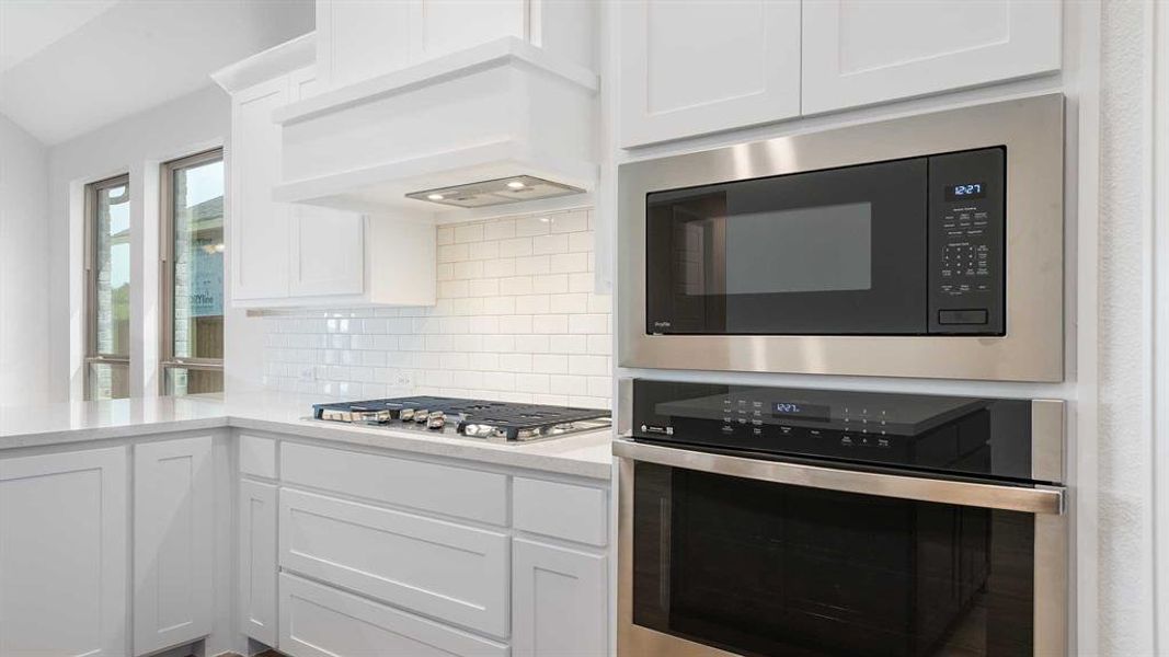 Furnished interior view inside a new home in Devonshire - Reserve 45', Forney (Image 7).